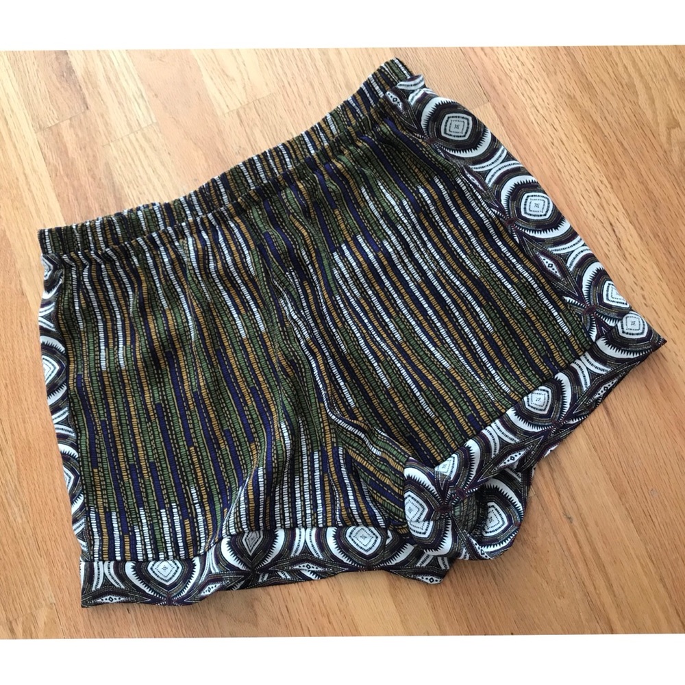 HM Printed short